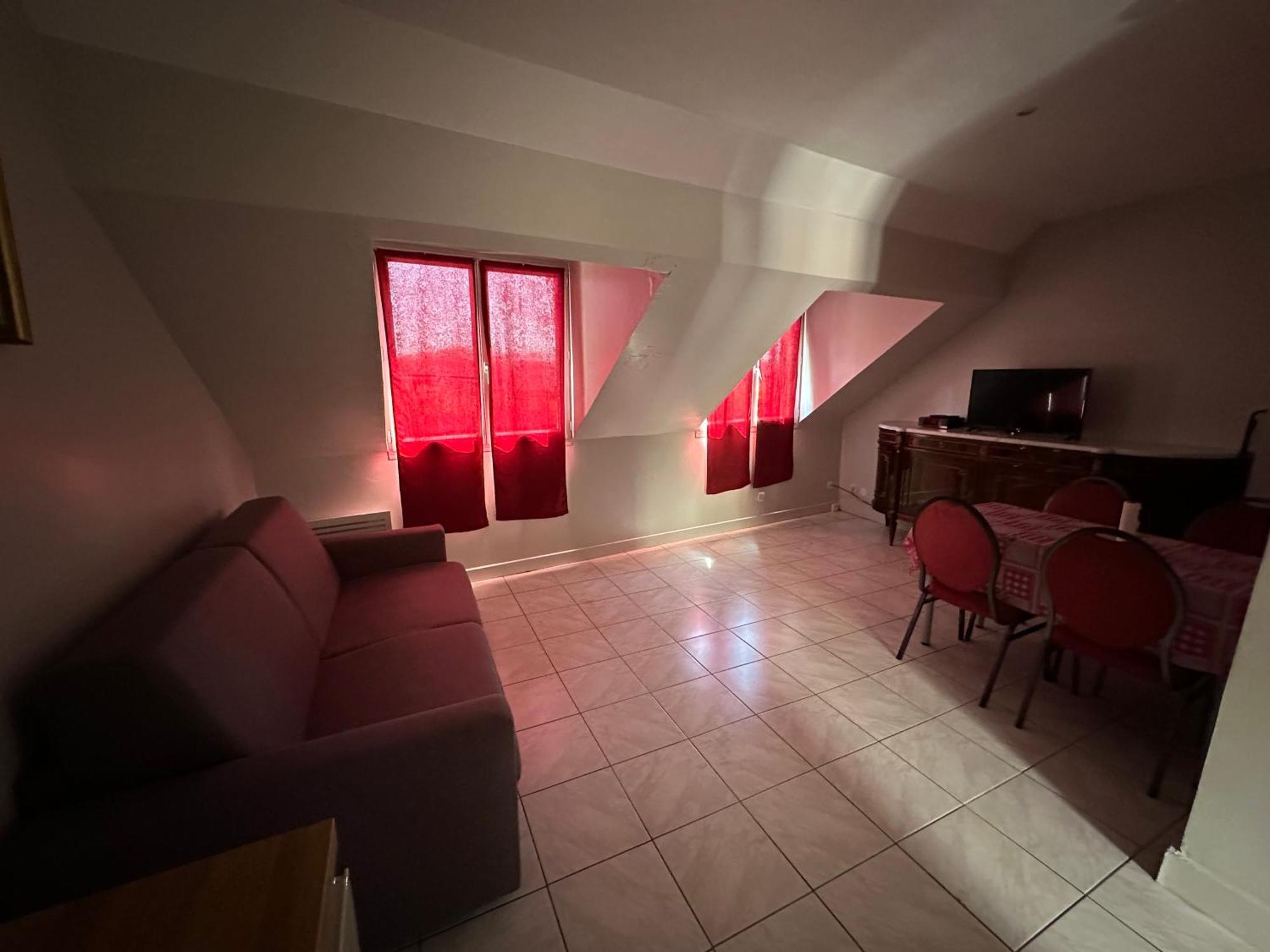 Appartement Meuble Венсен Экстерьер фото